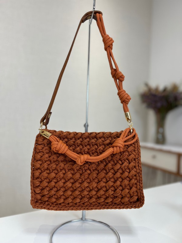 Bolsa Penélope Fio de Malha Pequena