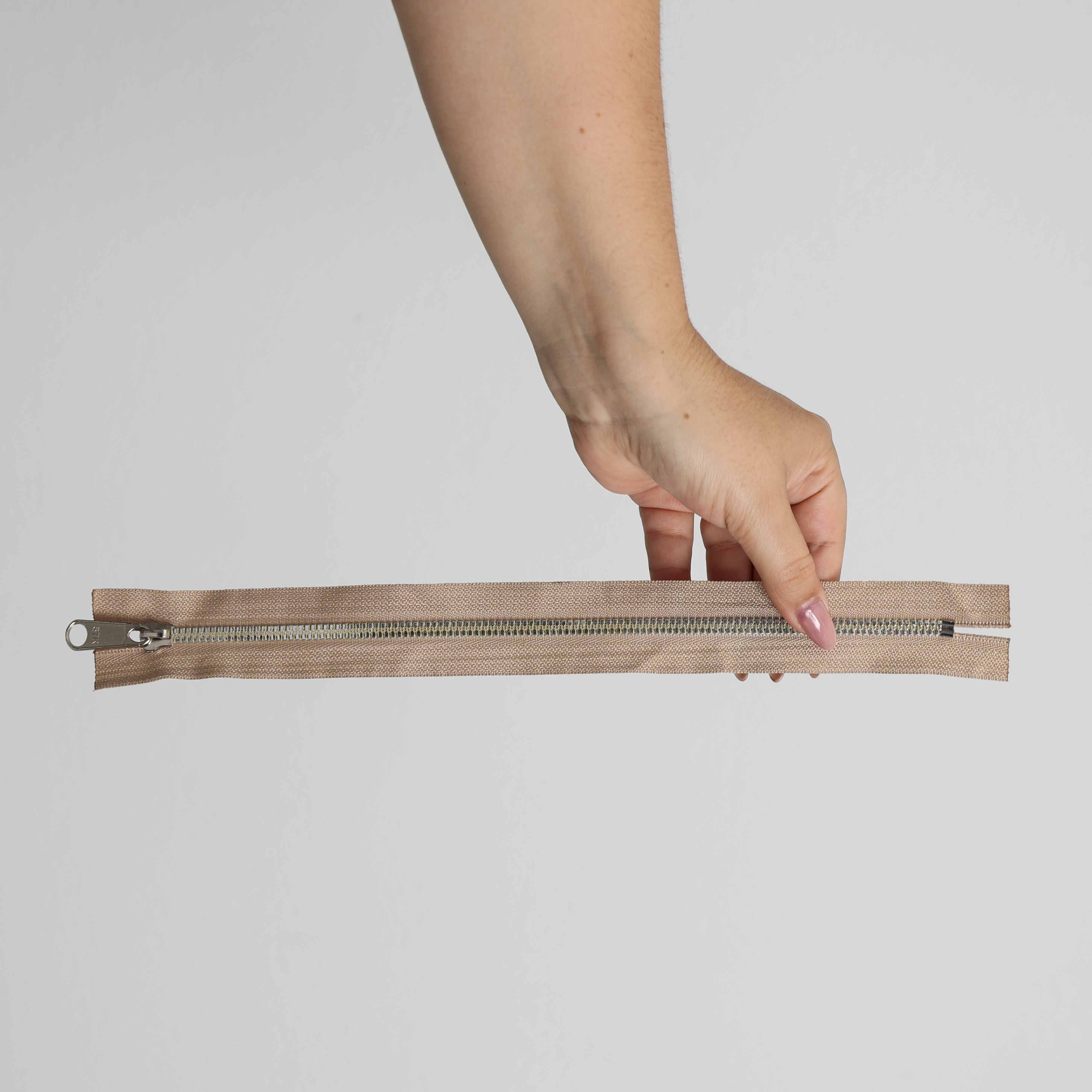 Ziper 30cm Cor:Bege/Prata