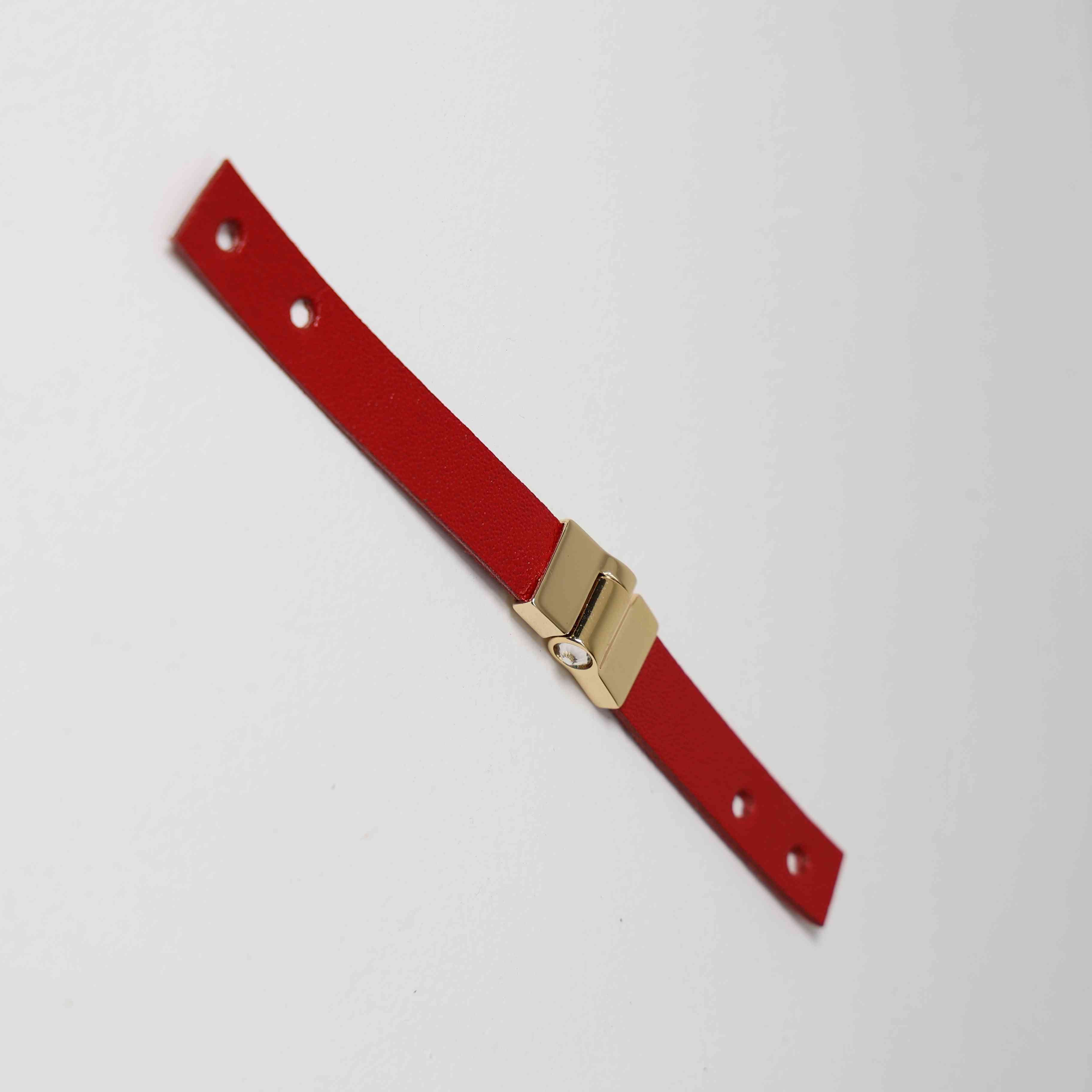 Fecho Imantado com Couro - 17cm Cor:Vermelho/Ouro