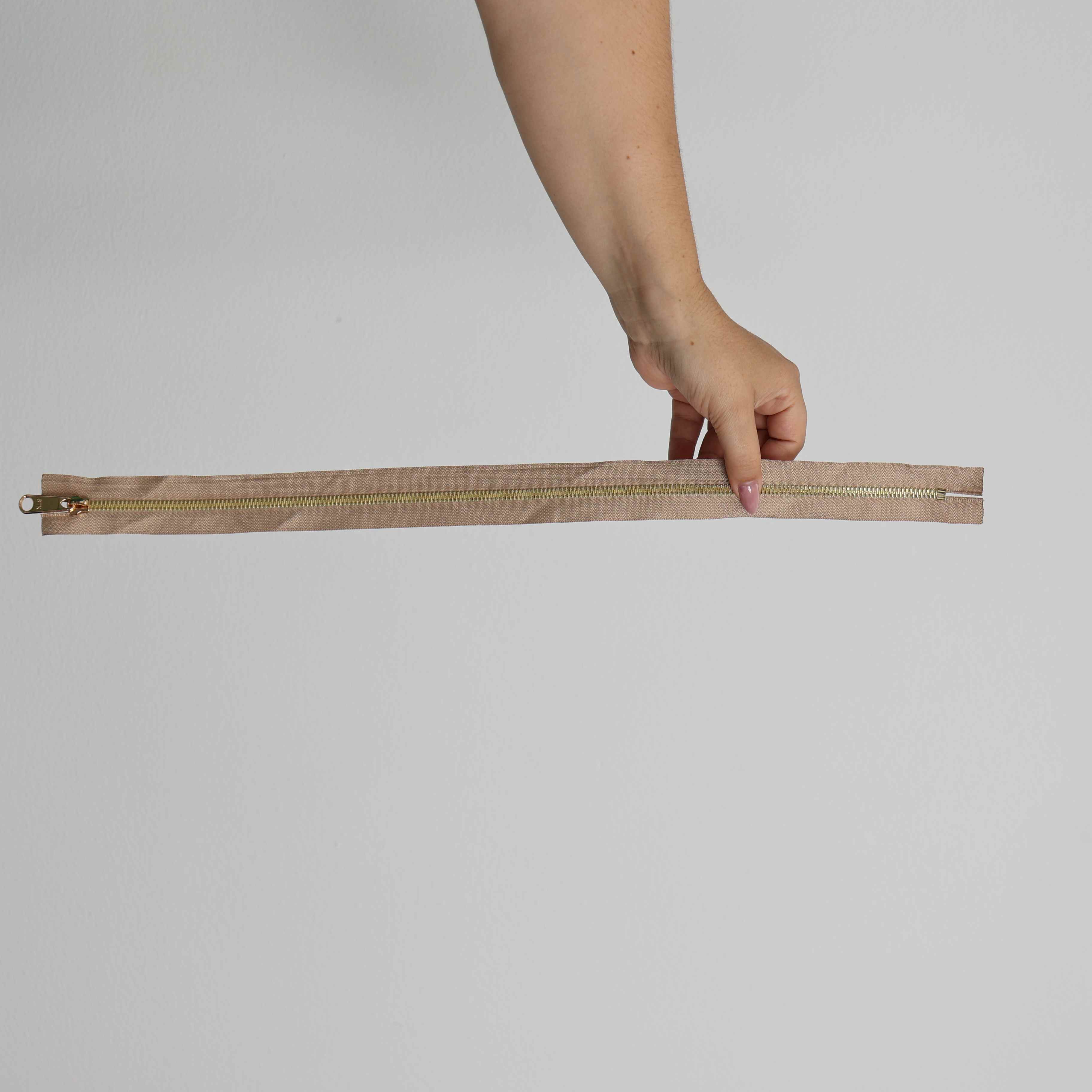Ziper 50cm Cor:Bege/Ouro