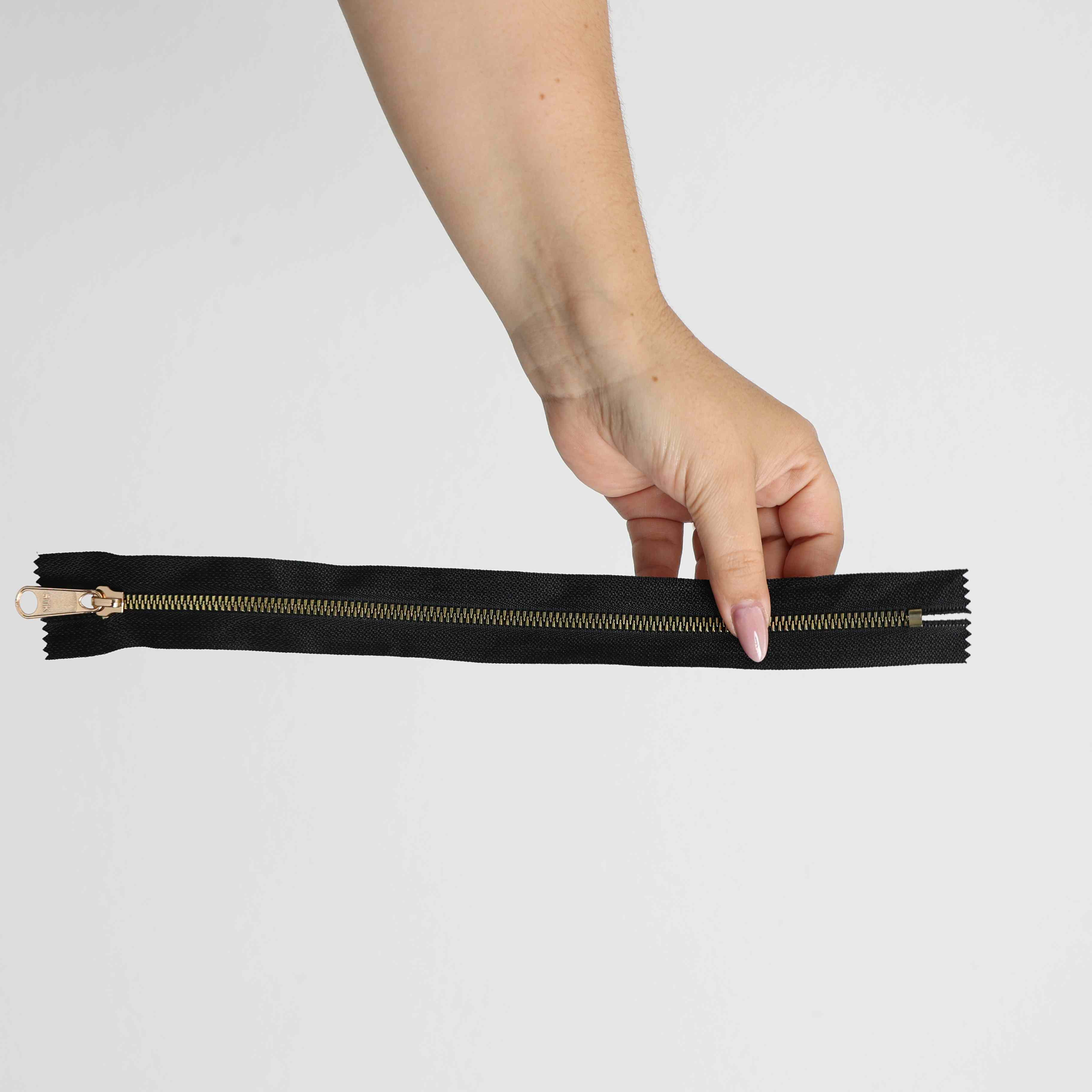 Ziper 30cm Cor:Preto/Ouro