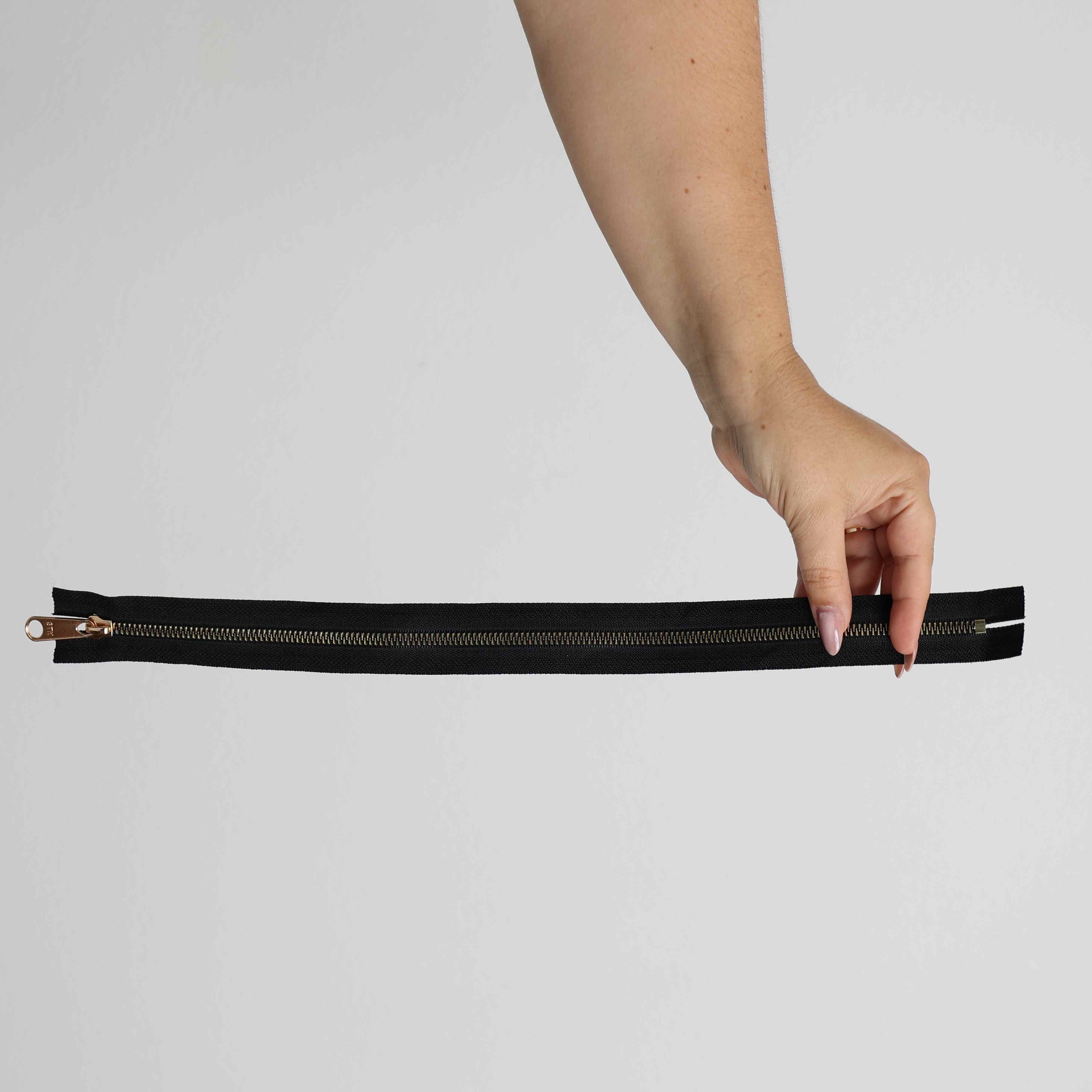 Ziper 40cm Cor:Preto/Ouro